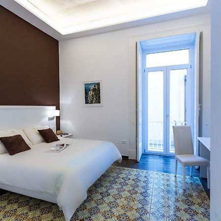 Suites Sorrento Elegance Екстериор снимка