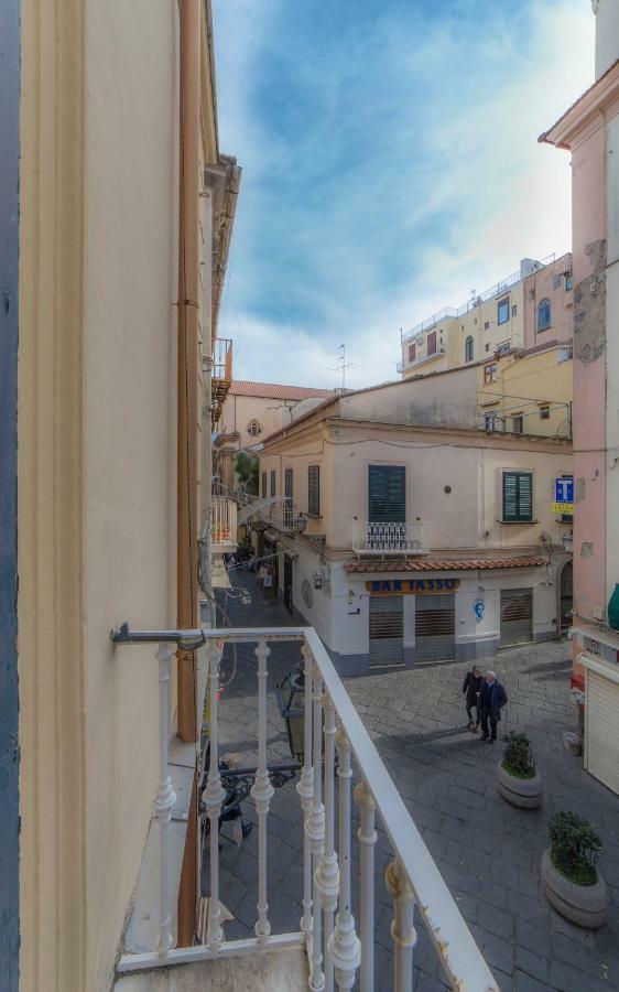 Suites Sorrento Elegance Екстериор снимка