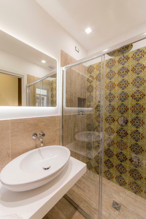 Suites Sorrento Elegance Екстериор снимка