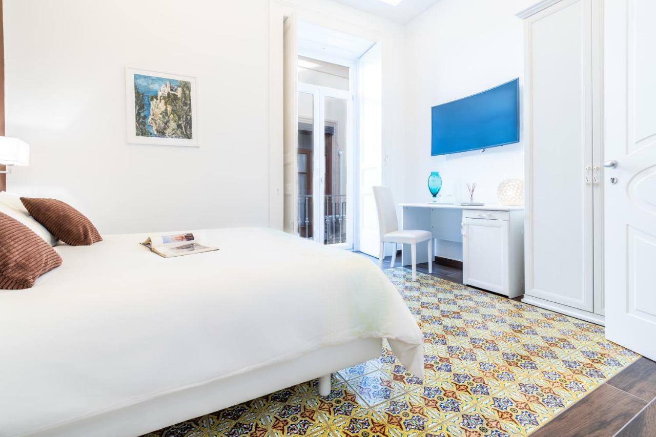 Suites Sorrento Elegance Екстериор снимка